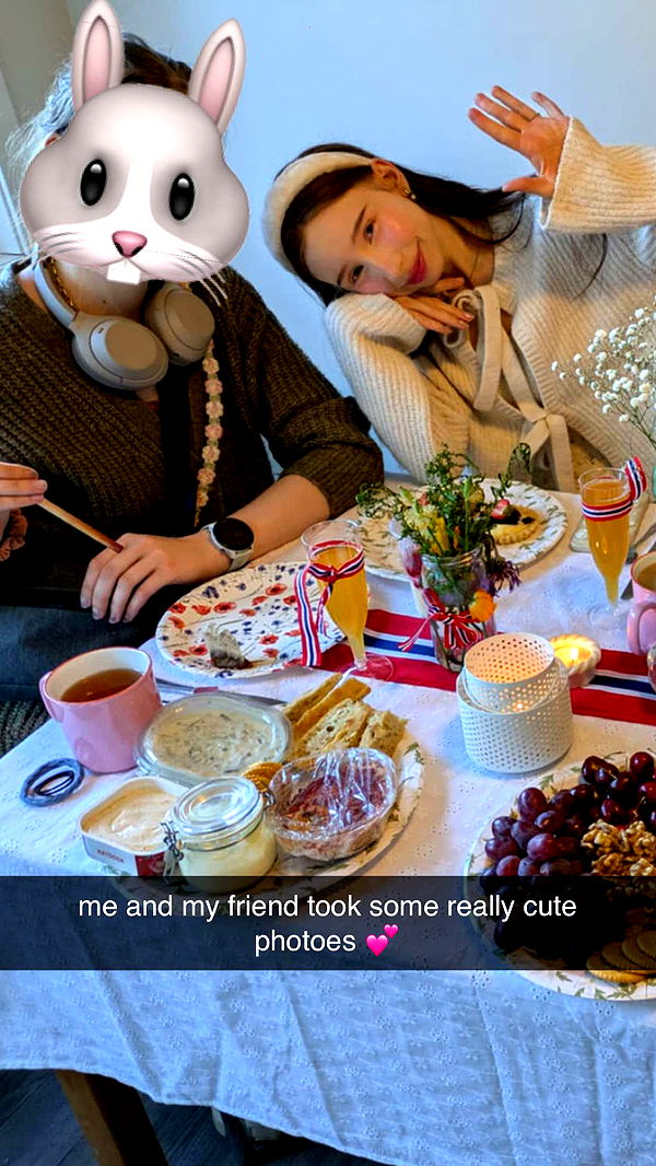 xeliabunny image ~ Altpins