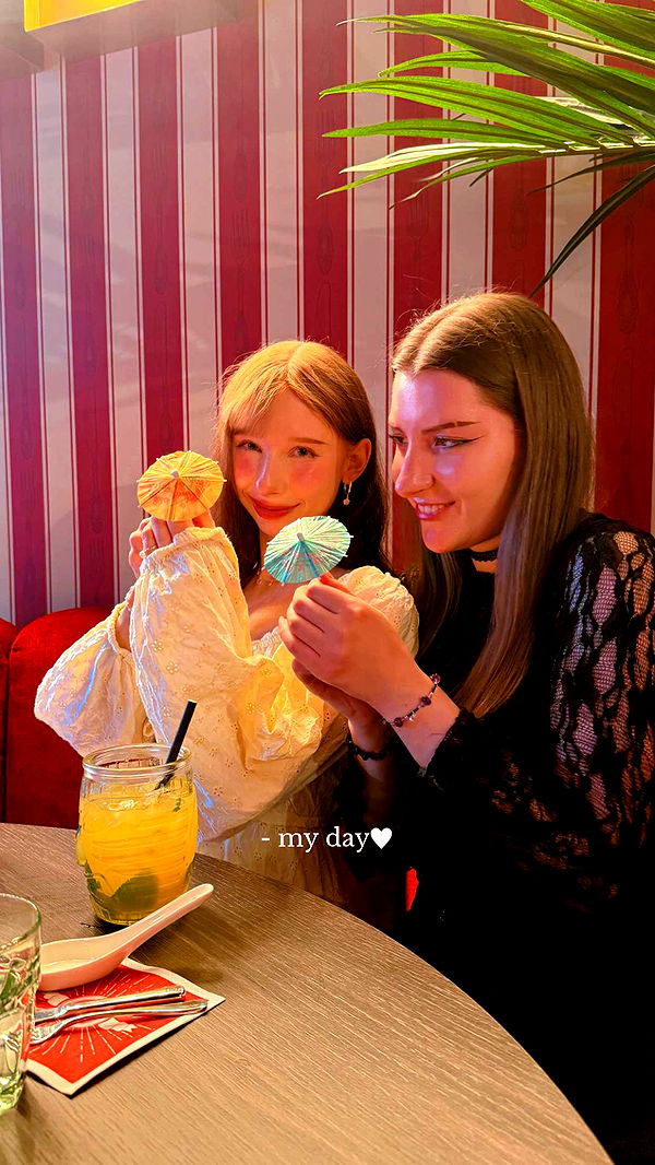 xeliabunny image ~ Altpins