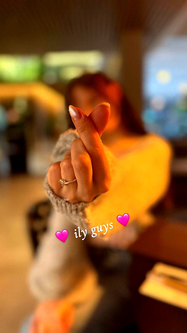 xeliabunny image ~ Altpins