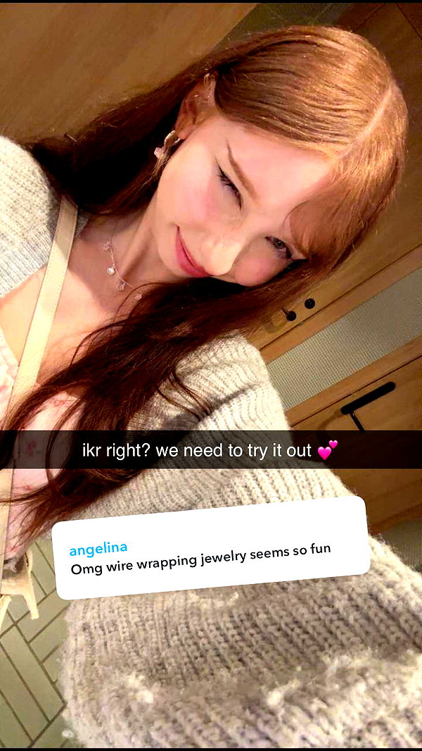 xeliabunny image ~ Altpins