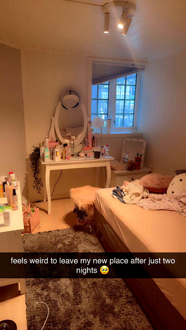 xeliabunny image ~ Altpins