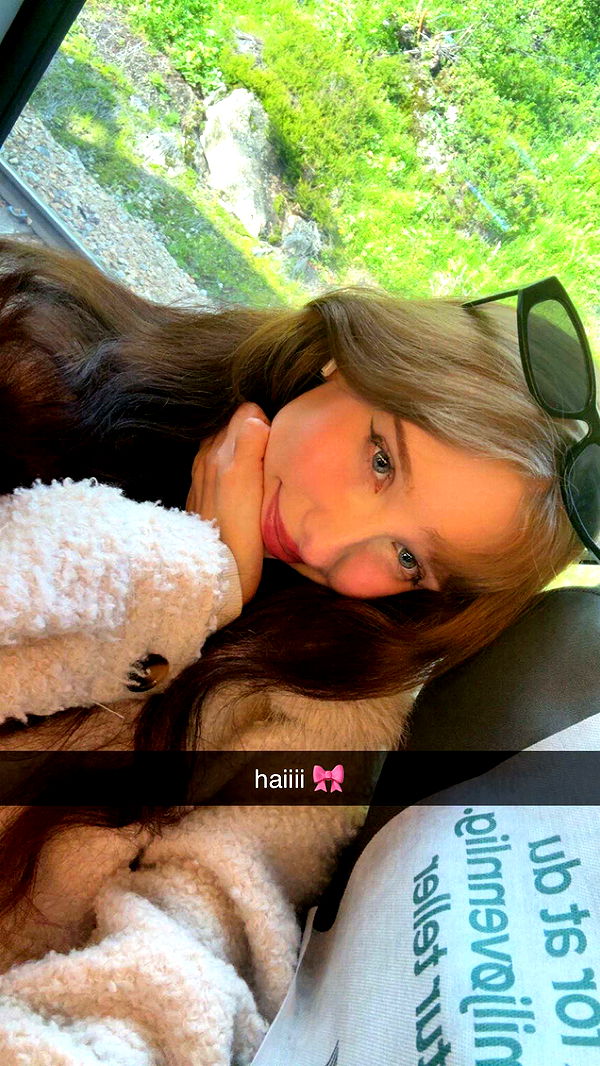 xeliabunny image ~ Altpins