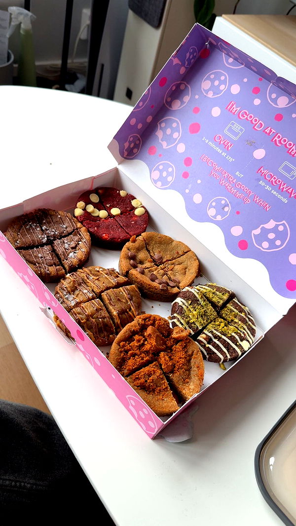 xeliabunny image ~ Altpins