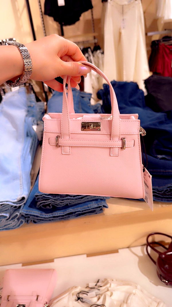 xeliabunny image ~ Altpins