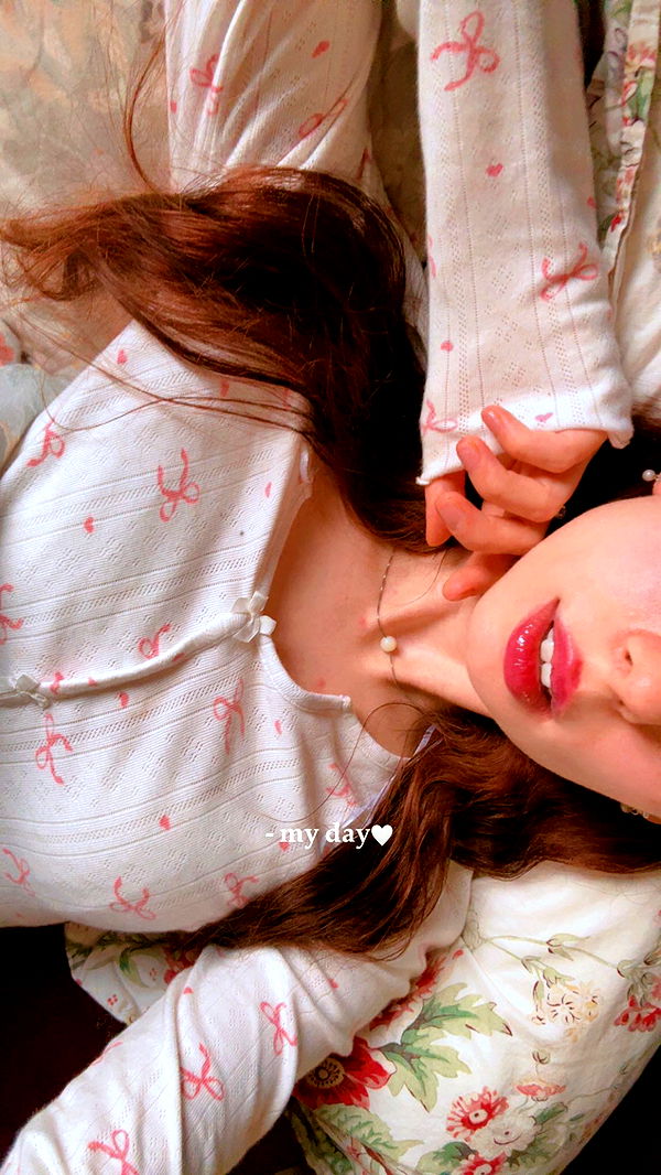 xeliabunny image ~ Altpins