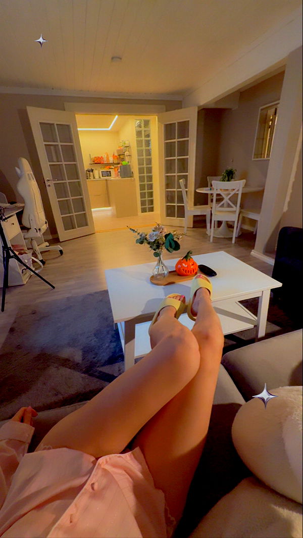 xeliabunny image ~ Altpins