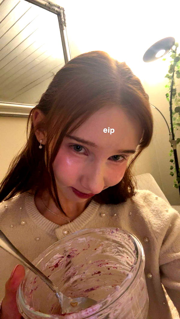 xeliabunny image ~ Altpins