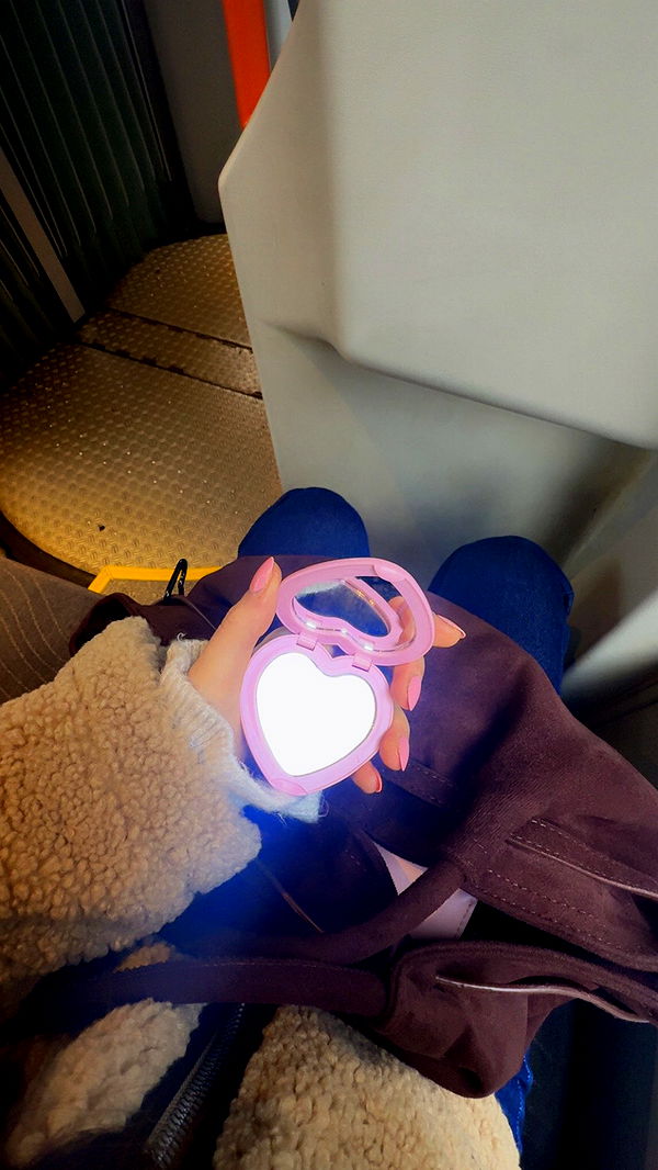 xeliabunny image ~ Altpins