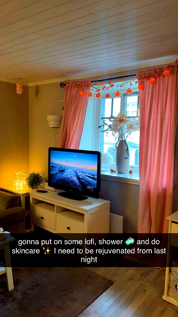 xeliabunny image ~ Altpins