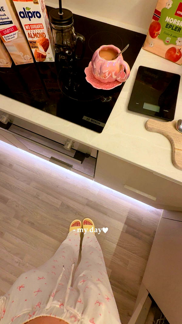 xeliabunny image ~ Altpins