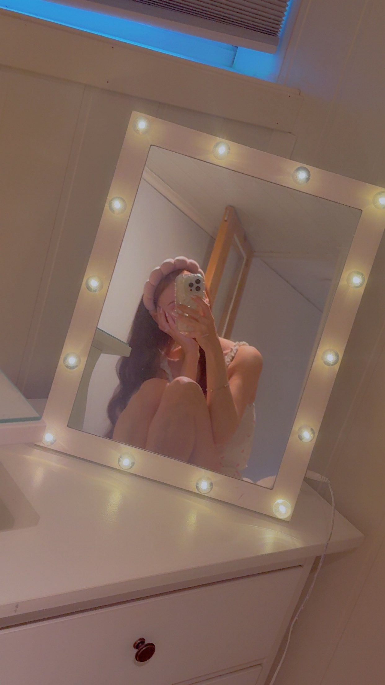 xeliabunny snapchat image archive image