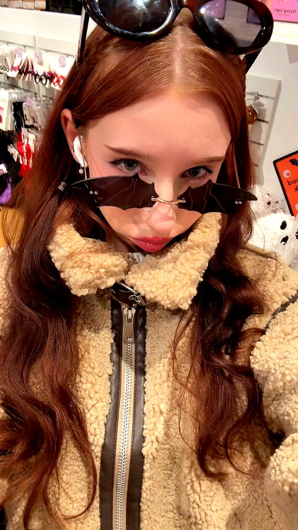 xeliabunny image ~ Altpins