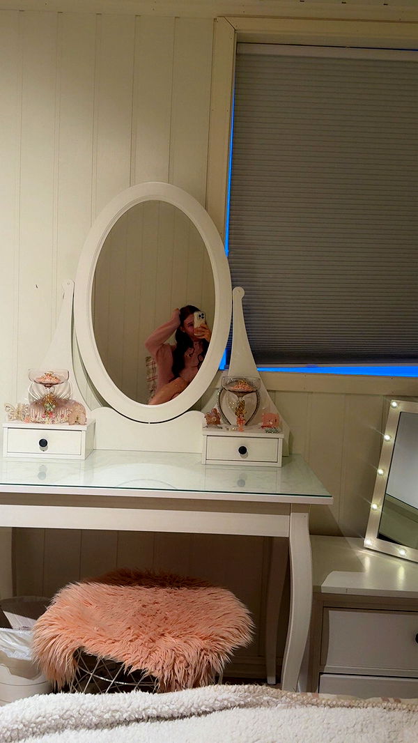 xeliabunny image ~ Altpins