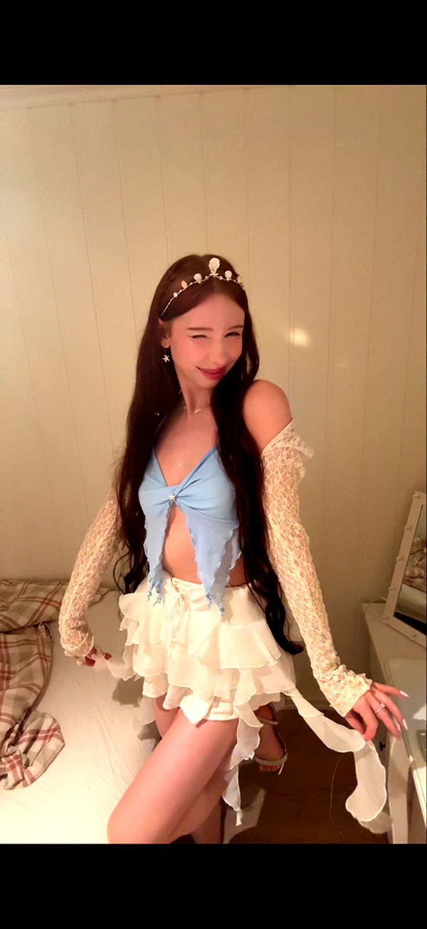 xeliabunny image ~ Altpins