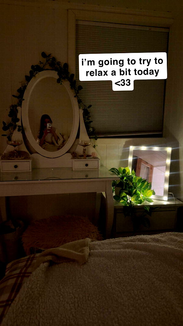 xeliabunny image ~ Altpins