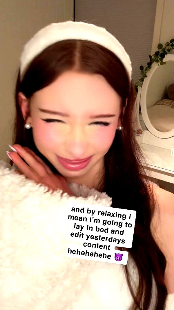 xeliabunny image ~ Altpins