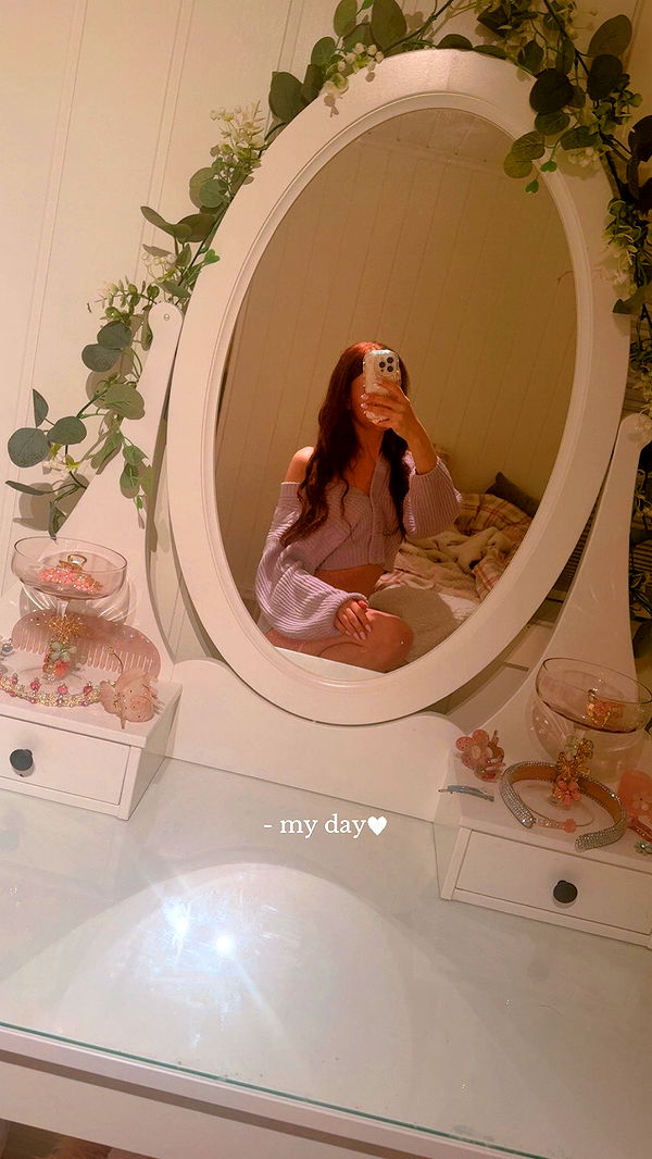 xeliabunny image ~ Altpins