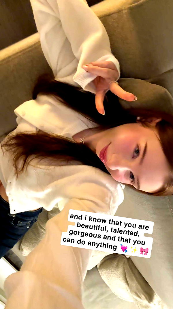 xeliabunny image ~ Altpins