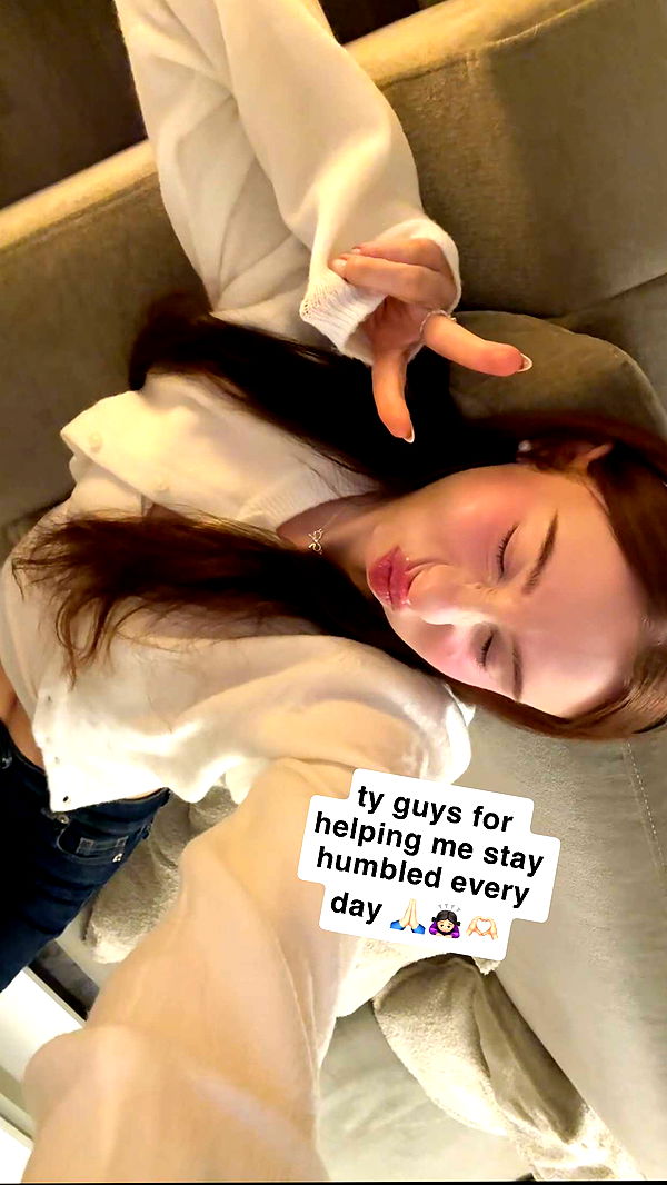 xeliabunny image ~ Altpins