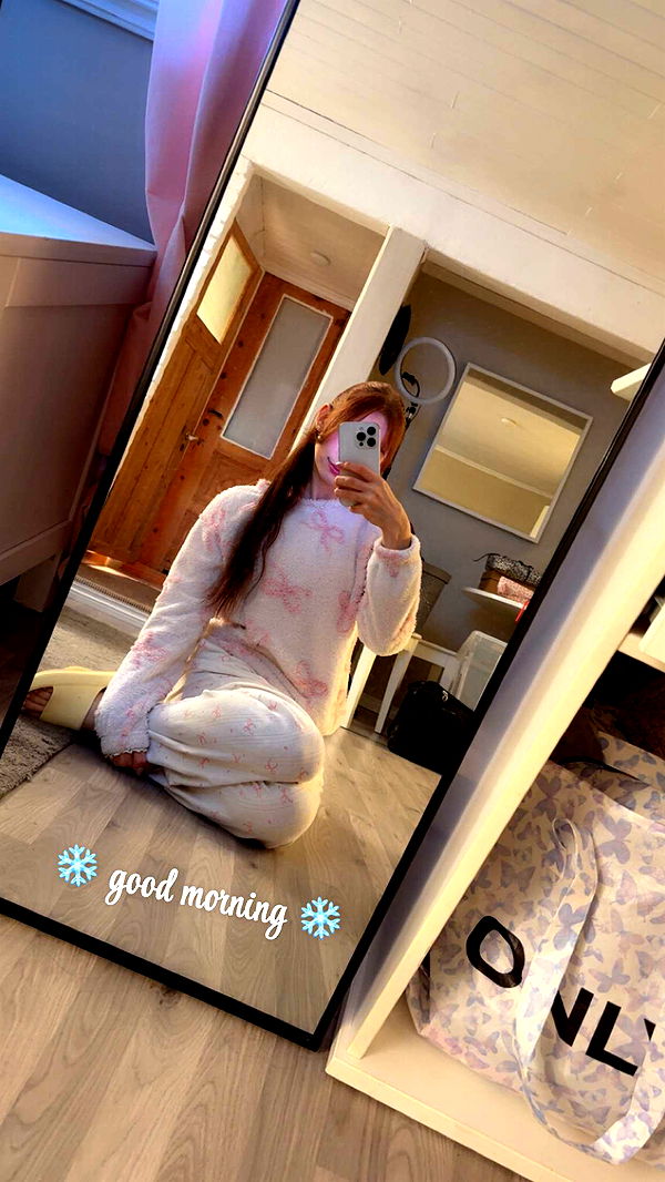 xeliabunny image ~ Altpins