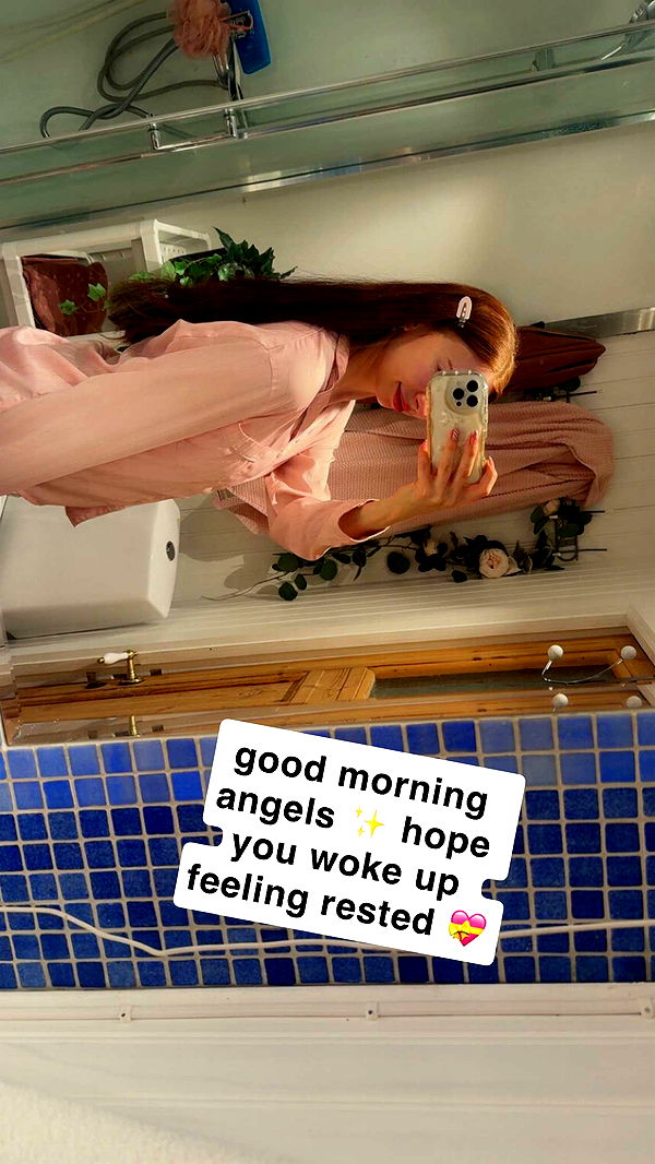 xeliabunny image ~ Altpins