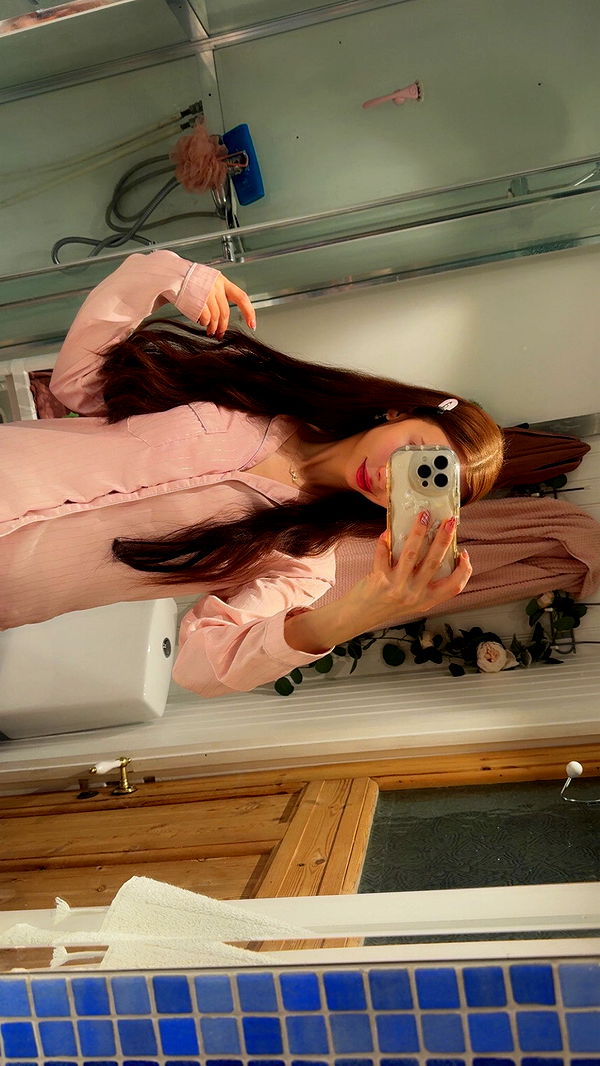 xeliabunny image ~ Altpins