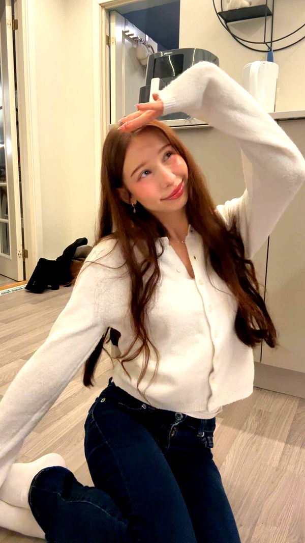 xeliabunny image ~ Altpins