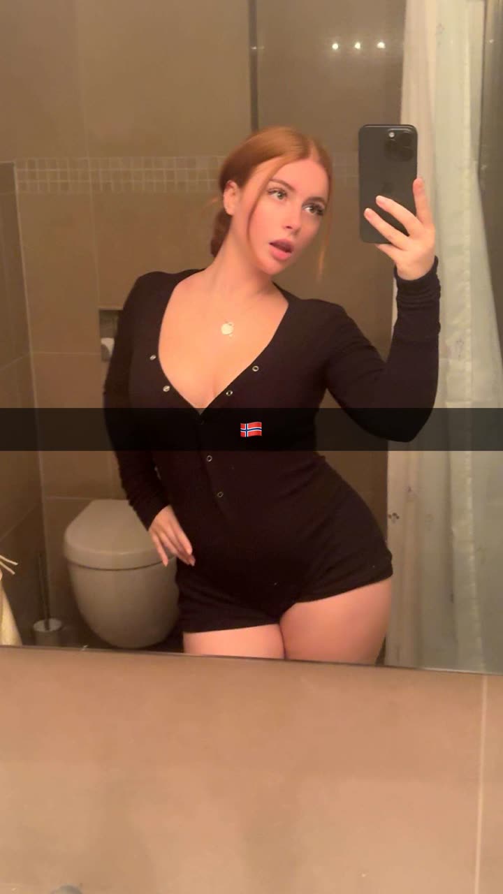 xxxtinacarmella snapchat image archive image