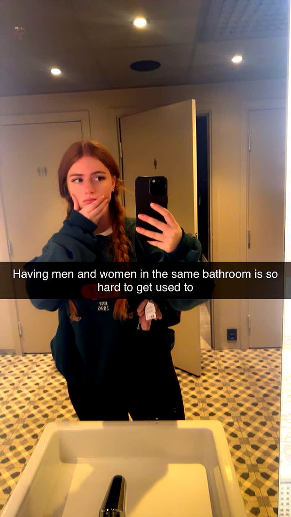 xxxtinacarmella image ~ Altpins