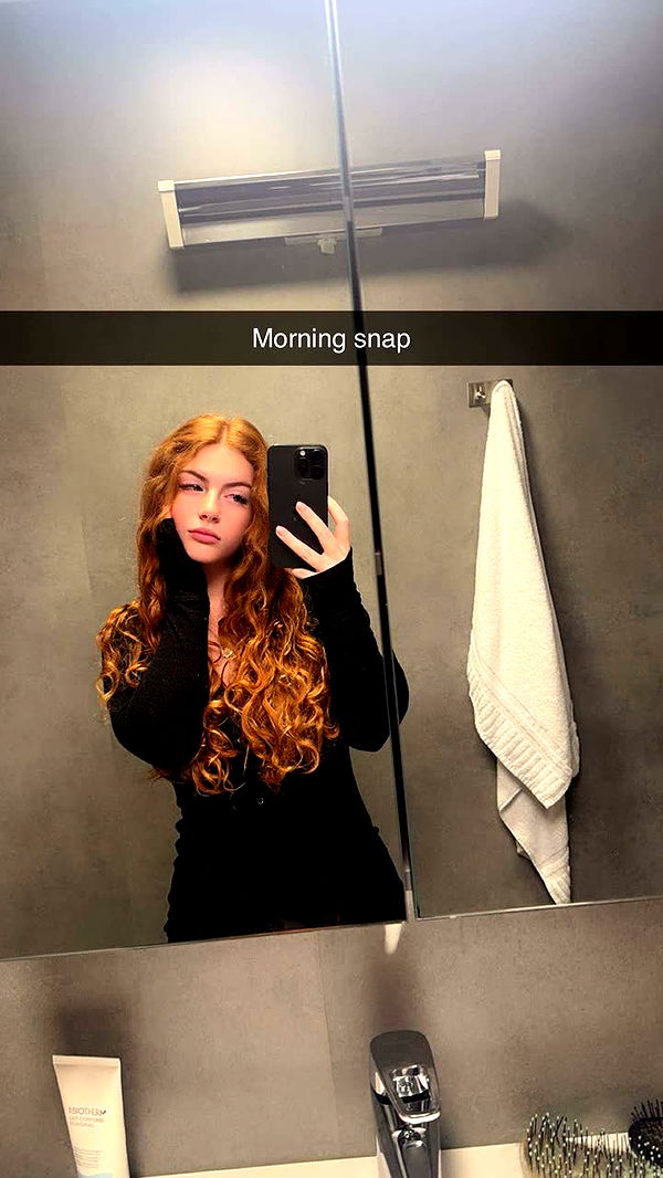 xxxtinacarmella image ~ Altpins