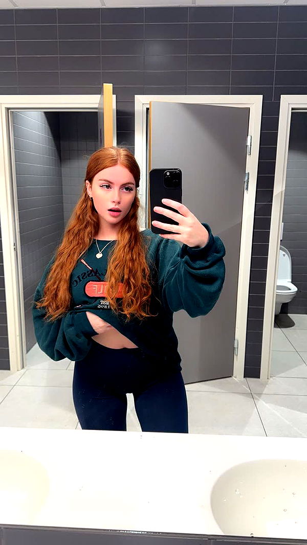 xxxtinacarmella image ~ Altpins