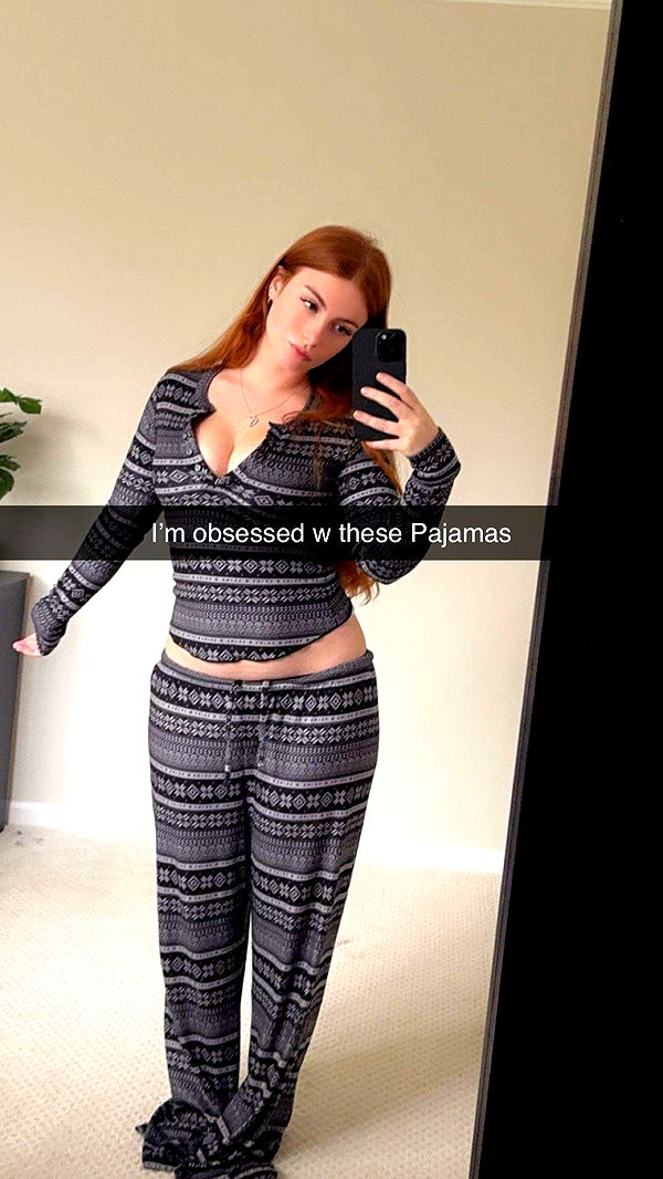 xxxtinacarmella image ~ Altpins