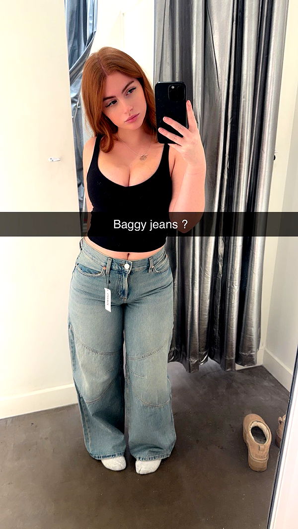 xxxtinacarmella image ~ Altpins