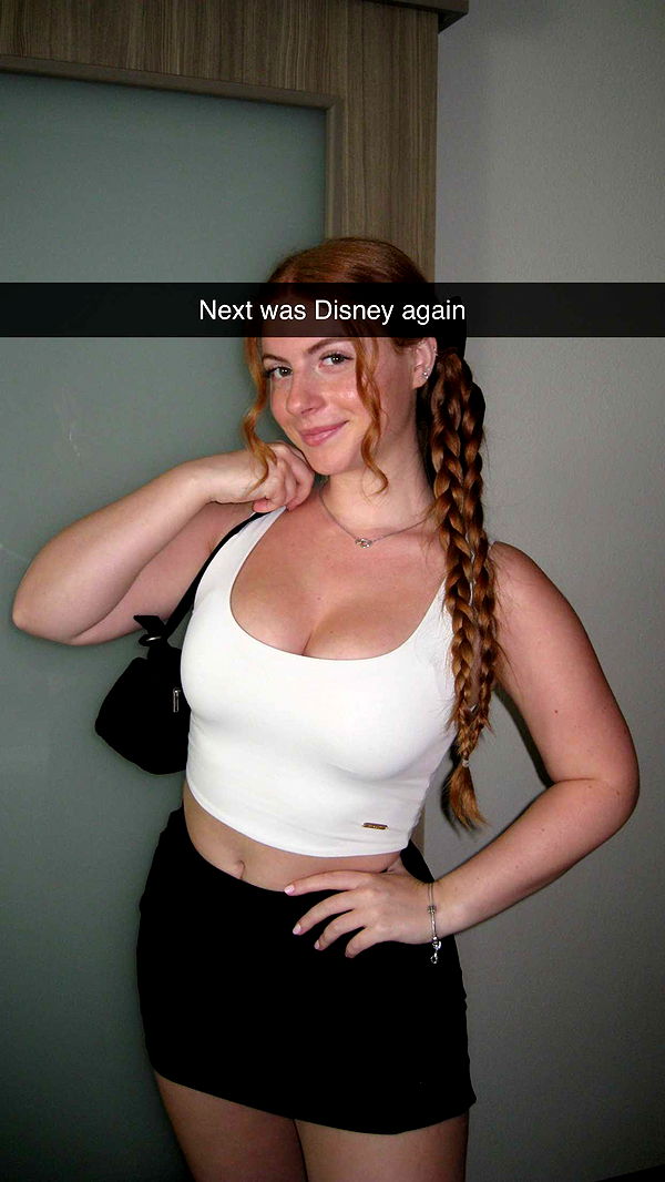 xxxtinacarmella image ~ Altpins