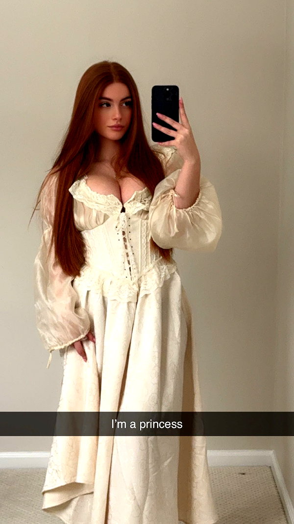 xxxtinacarmella snapchat image archive image