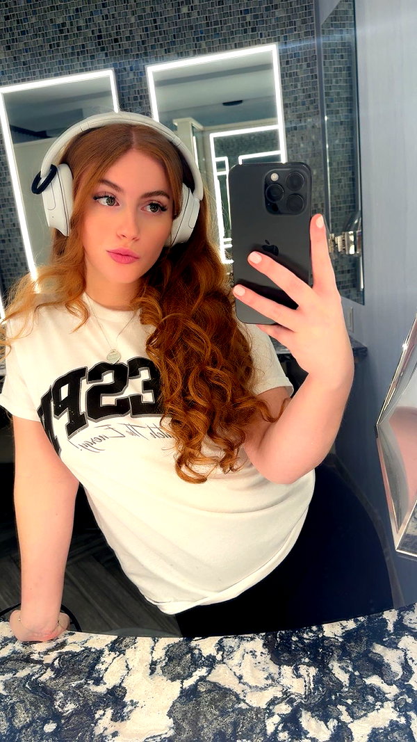 xxxtinacarmella snapchat image archive image
