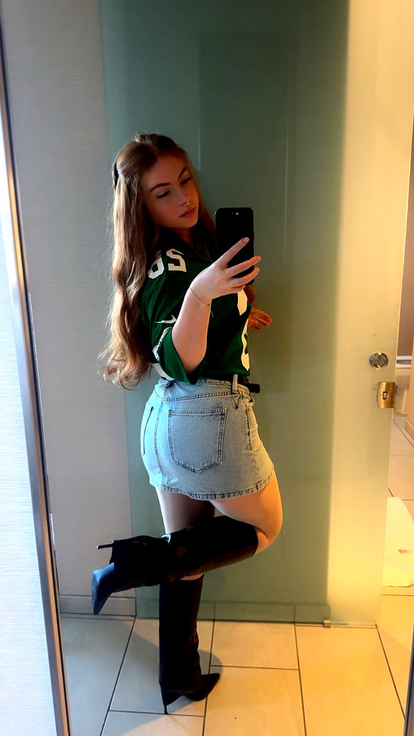 xxxtinacarmella snapchat image archive image