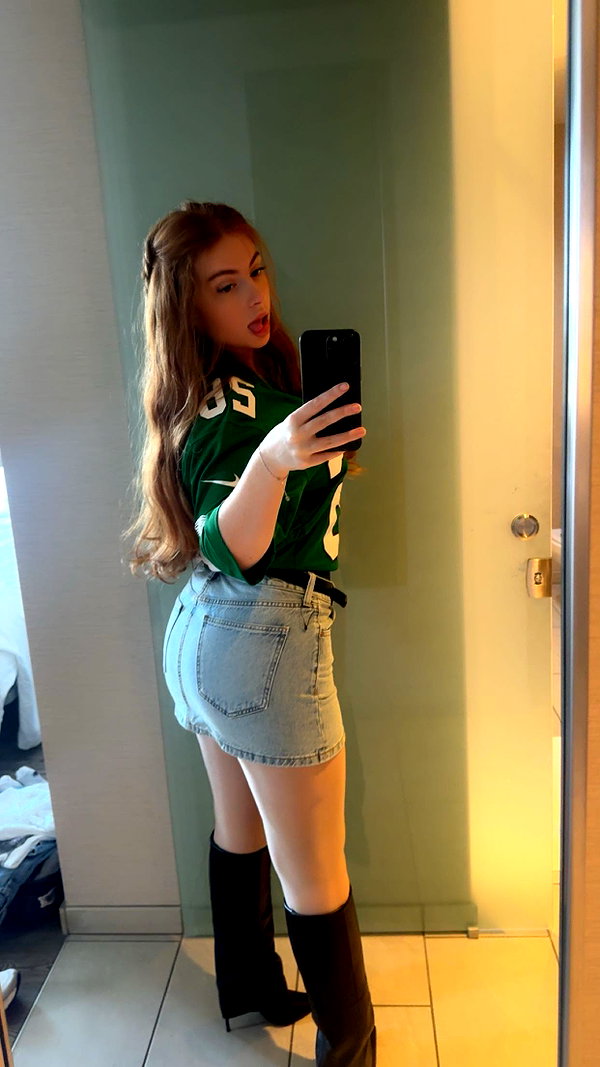 xxxtinacarmella snapchat image archive image