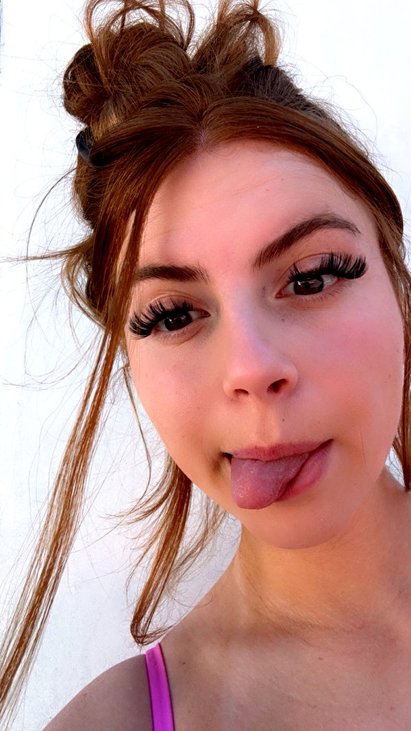 xxxtinacarmella snapchat image archive image
