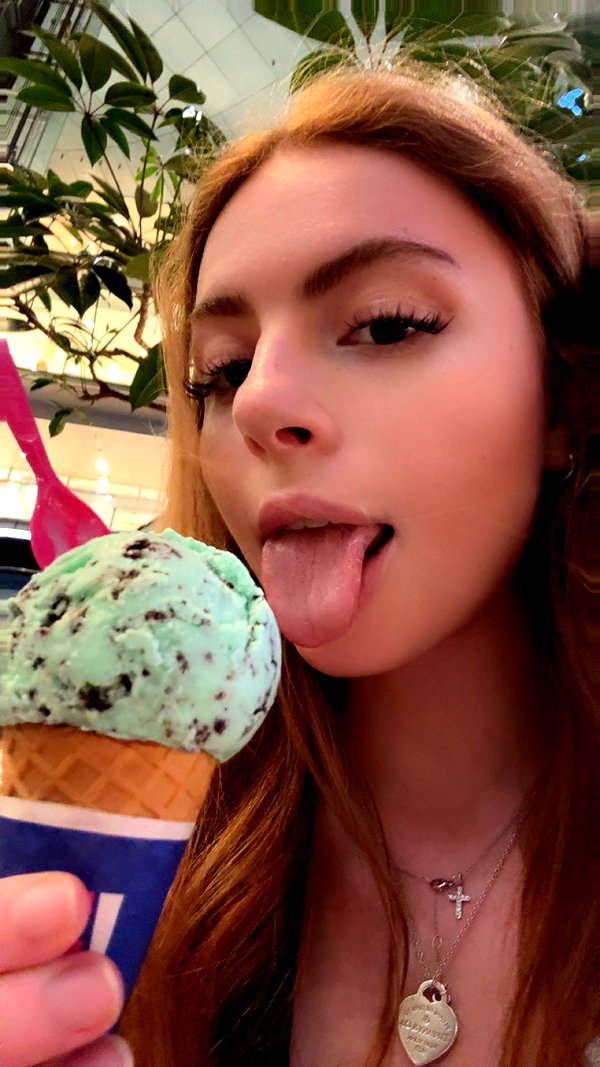 xxxtinacarmella snapchat image archive image