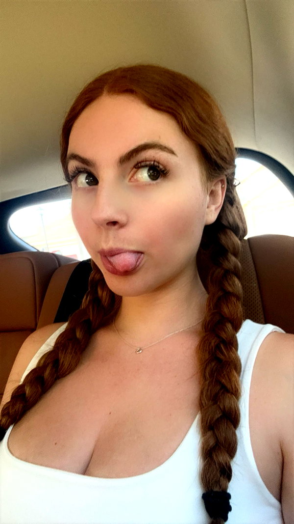 xxxtinacarmella snapchat image archive image