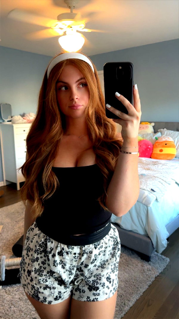 xxxtinacarmella snapchat image archive image