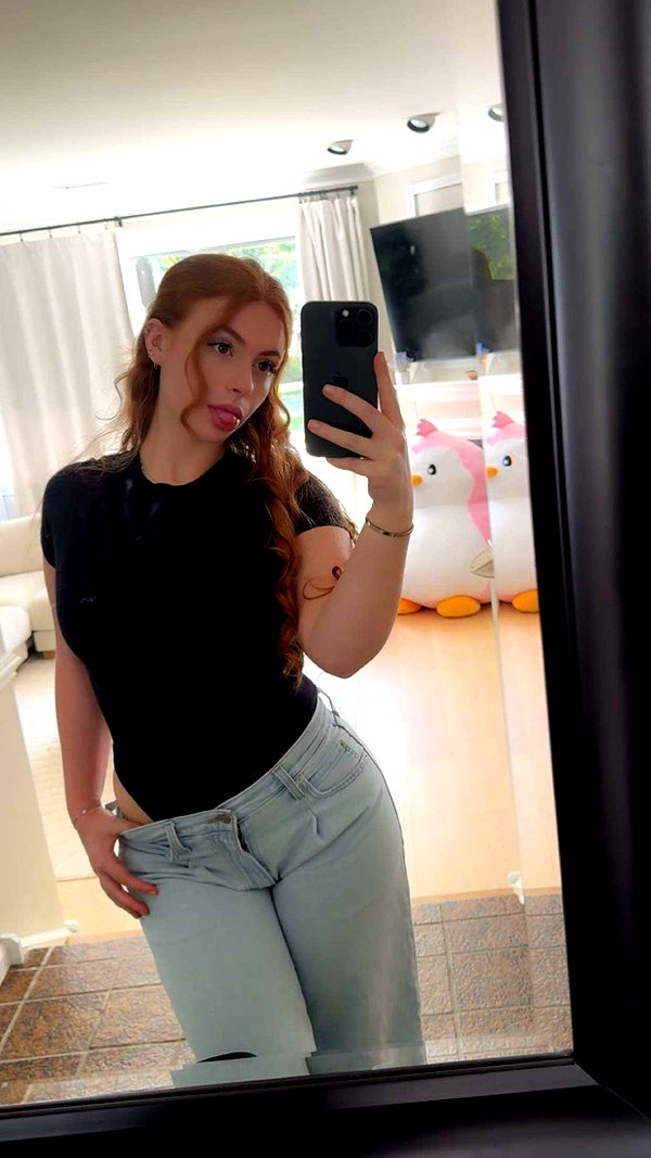 xxxtinacarmella snapchat image archive image