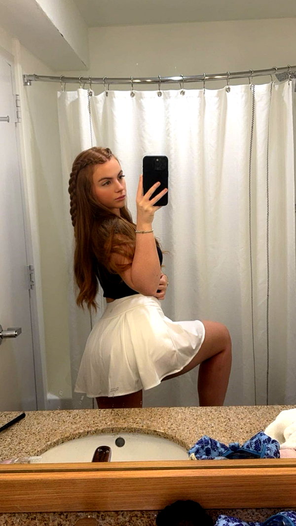 xxxtinacarmella snapchat image archive image