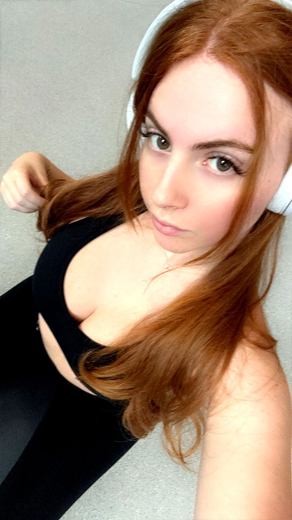 xxxtinacarmella image ~ Altpins