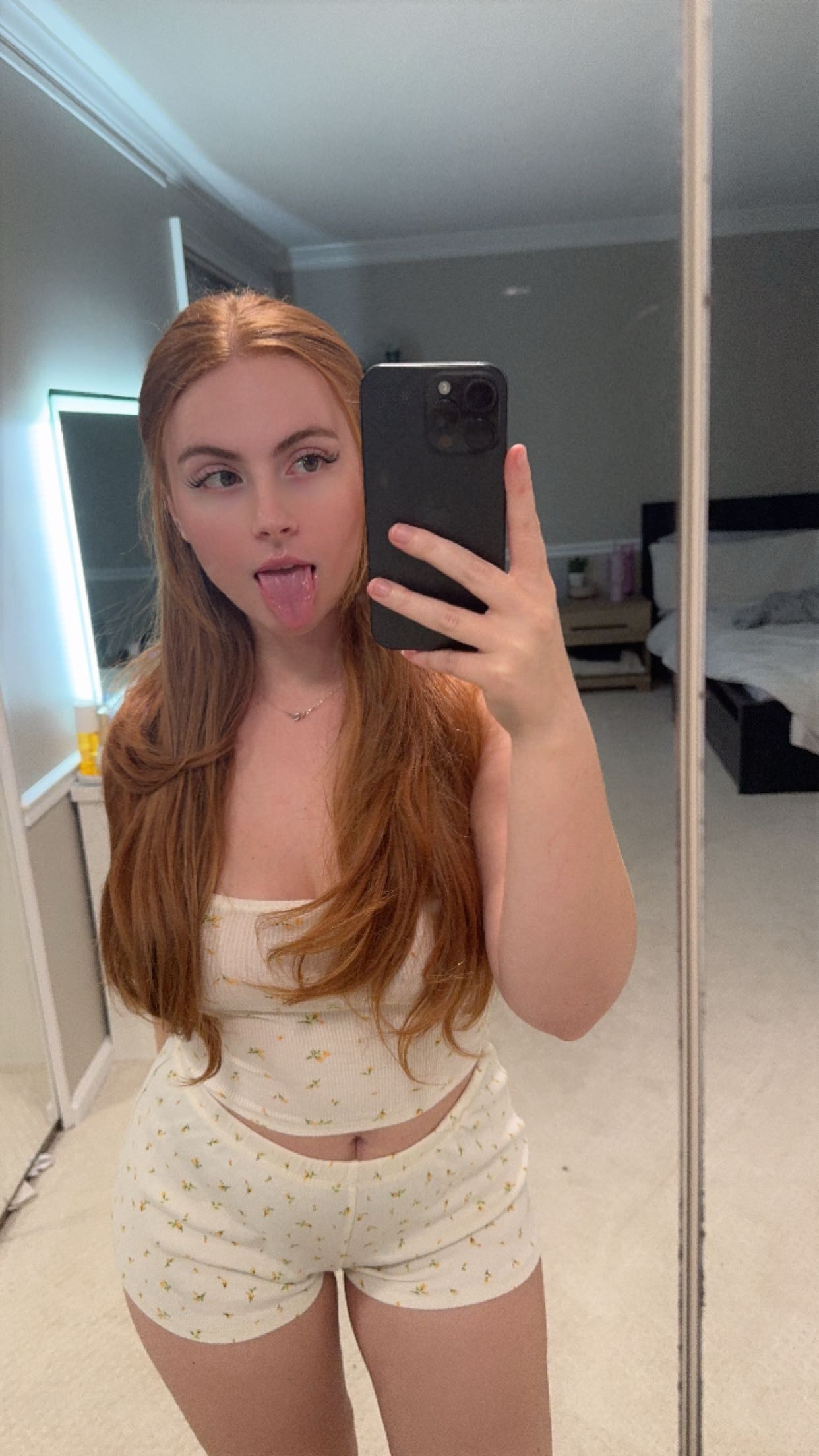 xxxtinacarmella snapchat image archive image