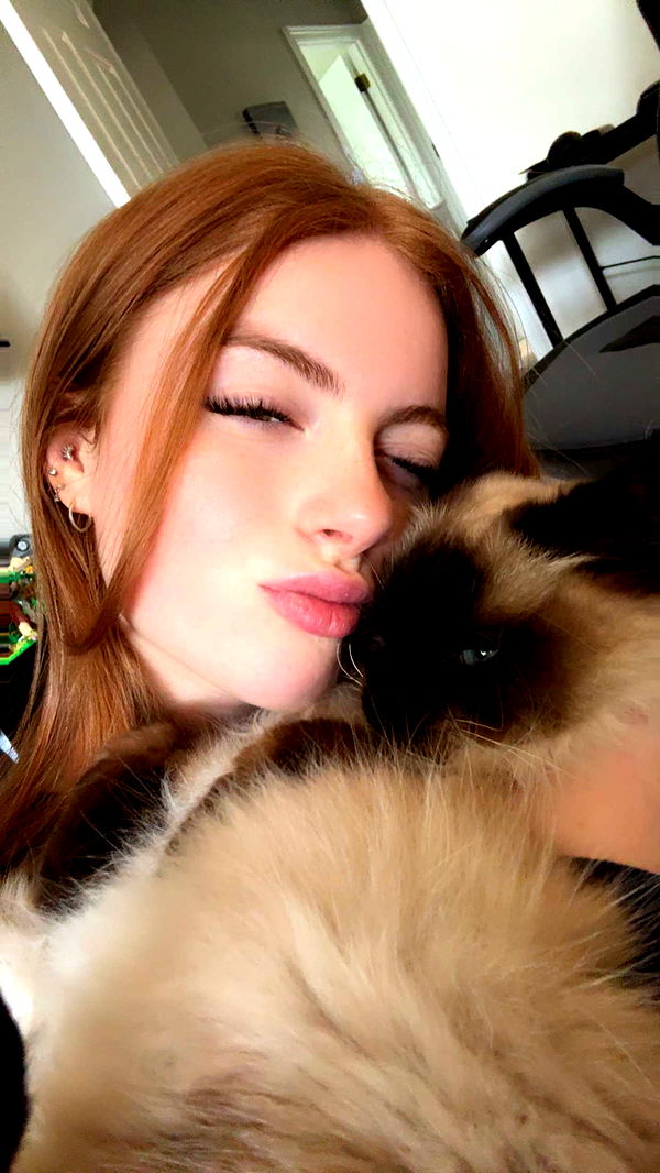 xxxtinacarmella image ~ Altpins