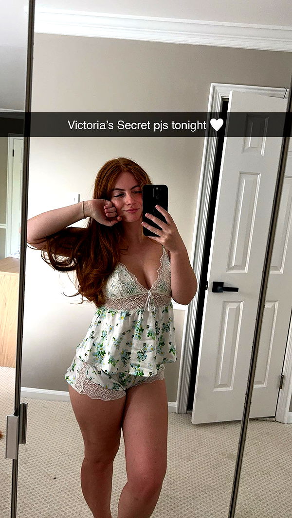 xxxtinacarmella image ~ Altpins