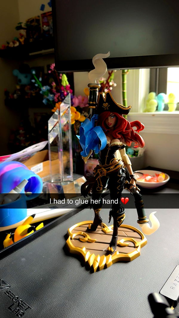 xxxtinacarmella image ~ Altpins