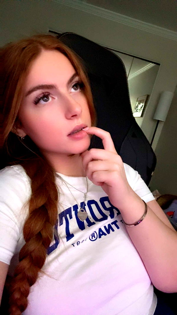 xxxtinacarmella image ~ Altpins